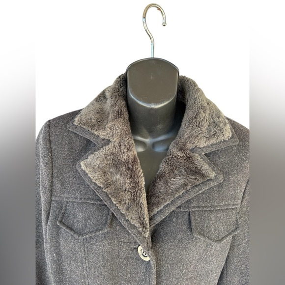 St. John's Bay Wool charcoal Gray Button Up Lined Heavy Coat womens Sz S used - Picture 2 of 10